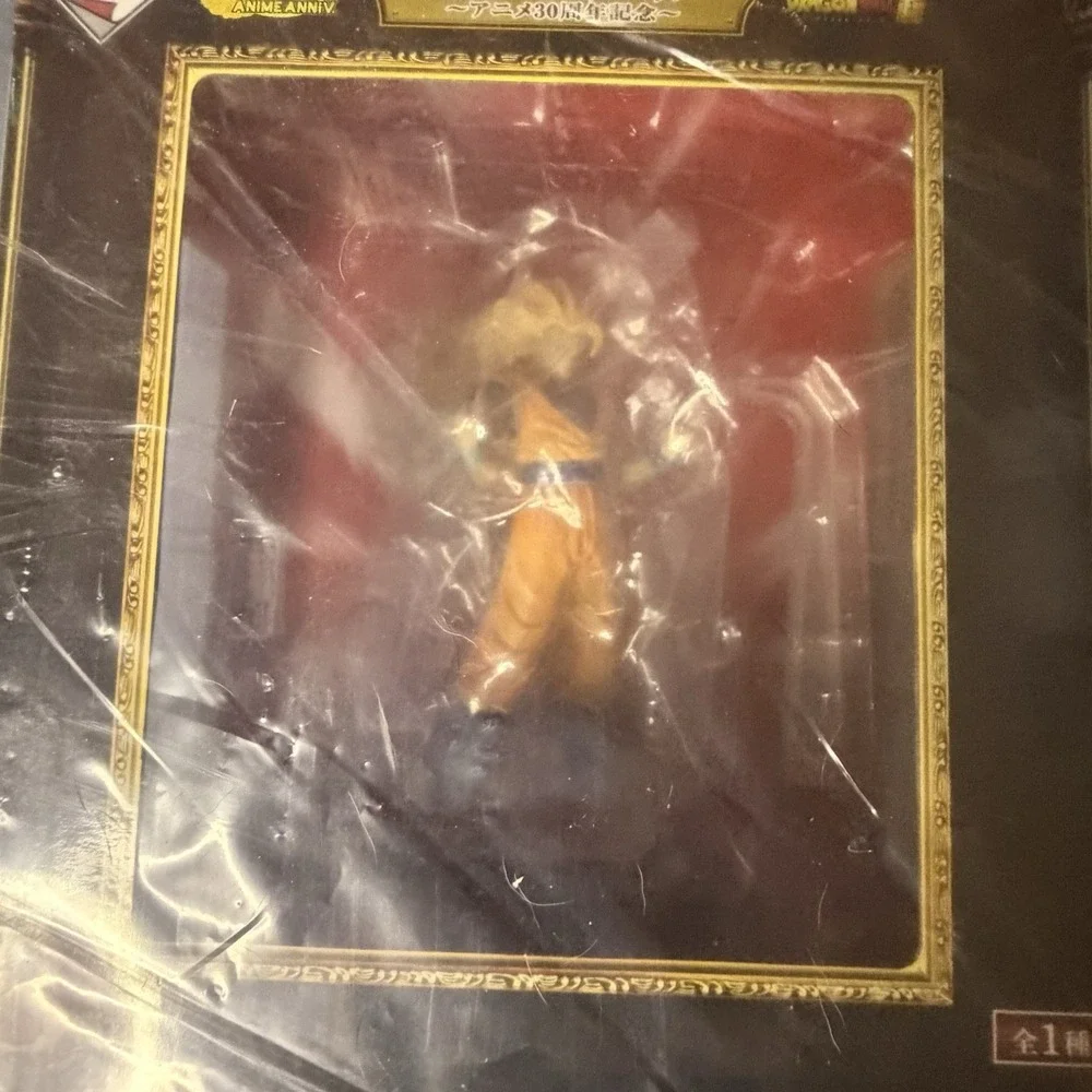 Dragon Ball 30Th Anniversary B Prize Ichibankuji Super Saiyan 3 Son Goku In Case